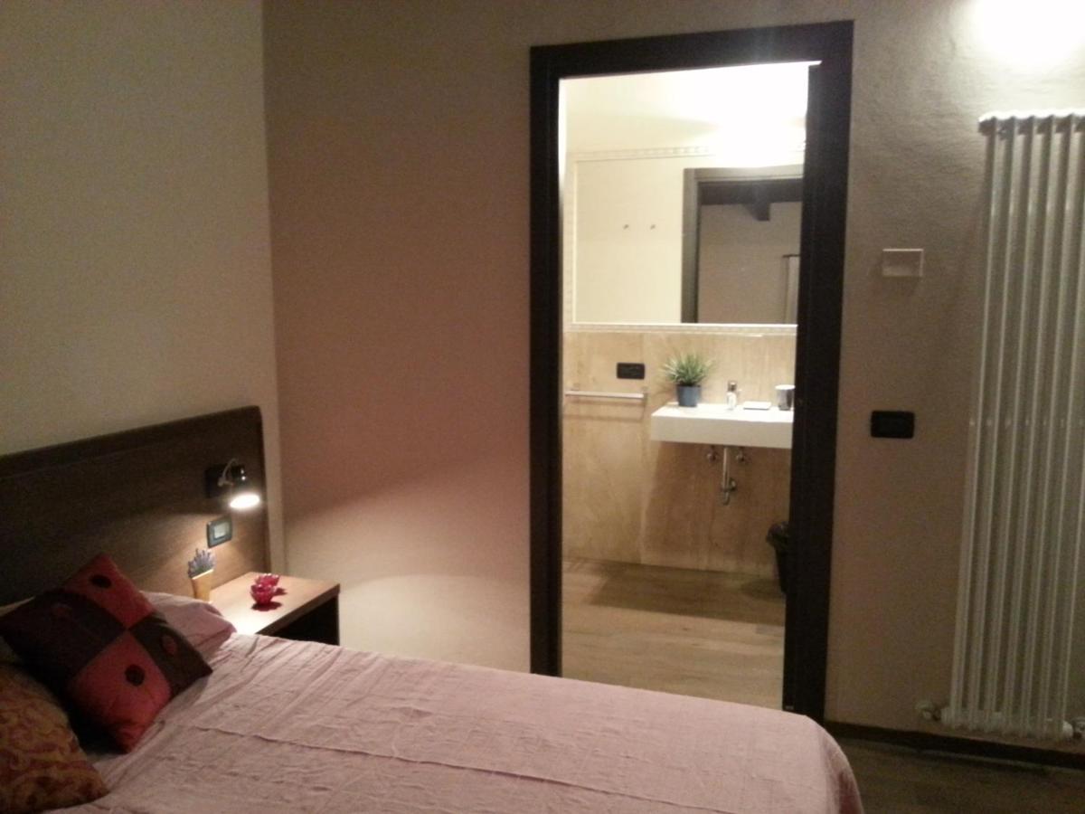 Hotel La Vecchia Reggio Reggio Emilia Quarto foto